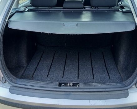 Сірий Шкода Фабія, об'ємом двигуна 1.4 л та пробігом 180 тис. км за 4500 $, фото 4 на Automoto.ua