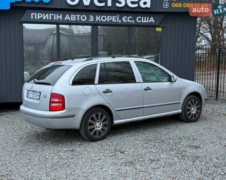 Серый Шкода Фабия, объемом двигателя 1.39 л и пробегом 239 тыс. км за 3500 $, фото 10 на Automoto.ua