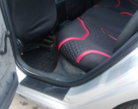 Серый Шкода Фабия, объемом двигателя 1.4 л и пробегом 236 тыс. км за 2900 $, фото 7 на Automoto.ua