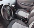 Сірий Шкода Фабія, об'ємом двигуна 1.4 л та пробігом 230 тис. км за 4091 $, фото 3 на Automoto.ua