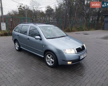 Сірий Шкода Фабія, об'ємом двигуна 1.39 л та пробігом 277 тис. км за 4400 $, фото 3 на Automoto.ua