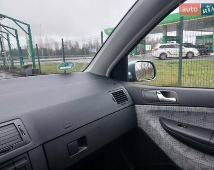 Сірий Шкода Фабія, об'ємом двигуна 1.39 л та пробігом 277 тис. км за 4400 $, фото 31 на Automoto.ua