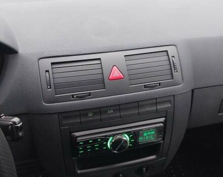 Сірий Шкода Фабія, об'ємом двигуна 1.39 л та пробігом 277 тис. км за 4400 $, фото 28 на Automoto.ua