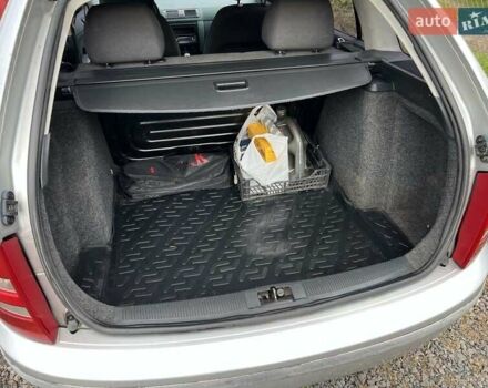 Шкода Фабия 2003 в Львове на Automoto.ua Серый Шкода Фабия, объемом двигателя 1.39 л и пробегом 167 тыс. км за 3150 $, фото 21 на Automoto.ua