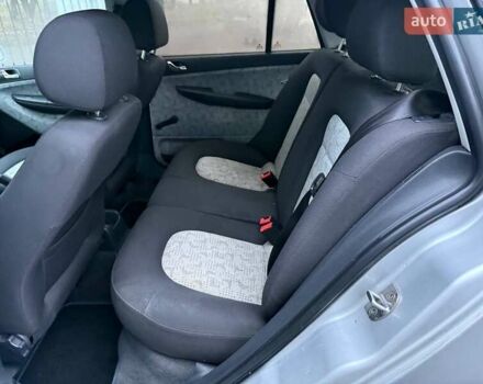 Серый Шкода Фабия, объемом двигателя 1.39 л и пробегом 239 тыс. км за 3500 $, фото 17 на Automoto.ua