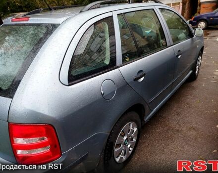 Серый Шкода Фабия, объемом двигателя 1.4 л и пробегом 380 тыс. км за 3500 $, фото 1 на Automoto.ua