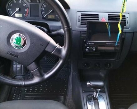 Шкода Фабия 2003 в Днепре (Днепропетровске) на Automoto.ua Серый Шкода Фабия, объемом двигателя 1.39 л и пробегом 210 тыс. км за 4600 $, фото 6 на Automoto.ua