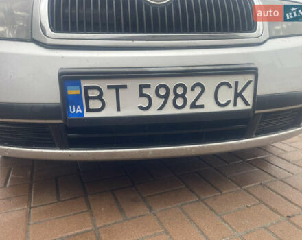 Сірий Шкода Фабія, об'ємом двигуна 1.4 л та пробігом 255 тис. км за 3200 $, фото 1 на Automoto.ua