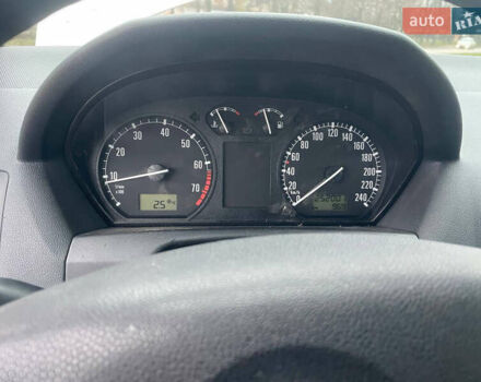 Серый Шкода Фабия, объемом двигателя 1.39 л и пробегом 252 тыс. км за 4200 $, фото 11 на Automoto.ua