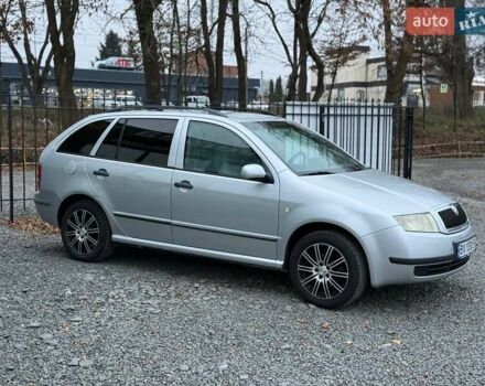 Серый Шкода Фабия, объемом двигателя 1.39 л и пробегом 239 тыс. км за 3500 $, фото 9 на Automoto.ua