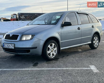 Серый Шкода Фабия, объемом двигателя 1.39 л и пробегом 250 тыс. км за 2990 $, фото 3 на Automoto.ua