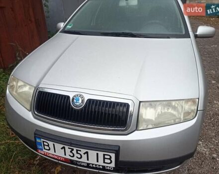 Серый Шкода Фабия, объемом двигателя 1.4 л и пробегом 220 тыс. км за 4200 $, фото 1 на Automoto.ua