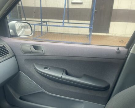 Сірий Шкода Фабія, об'ємом двигуна 1.4 л та пробігом 255 тис. км за 3200 $, фото 19 на Automoto.ua