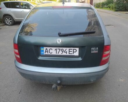 Серый Шкода Фабия, объемом двигателя 1.4 л и пробегом 261 тыс. км за 2500 $, фото 2 на Automoto.ua