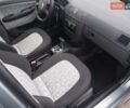 Сірий Шкода Фабія, об'ємом двигуна 1.39 л та пробігом 277 тис. км за 4400 $, фото 25 на Automoto.ua