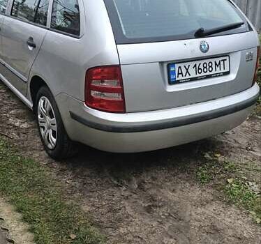 Сірий Шкода Фабія, об'ємом двигуна 1.6 л та пробігом 247 тис. км за 5200 $, фото 3 на Automoto.ua