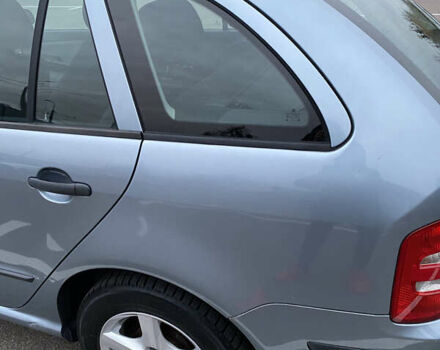 Серый Шкода Фабия, объемом двигателя 1.39 л и пробегом 276 тыс. км за 3999 $, фото 14 на Automoto.ua