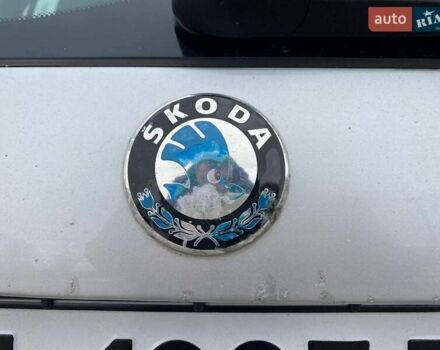 Серый Шкода Фабия, объемом двигателя 1.39 л и пробегом 195 тыс. км за 4200 $, фото 17 на Automoto.ua