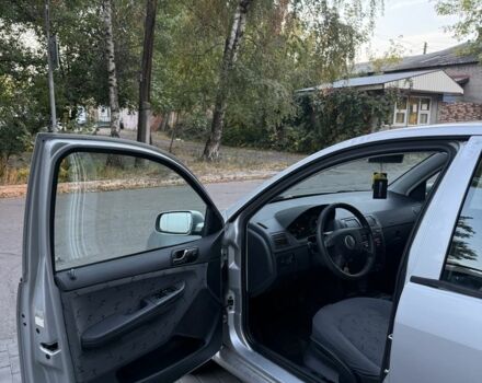 Серый Шкода Фабия, объемом двигателя 1.9 л и пробегом 300 тыс. км за 2450 $, фото 7 на Automoto.ua