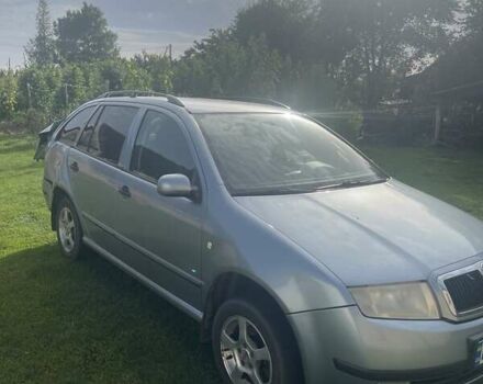Сірий Шкода Фабія, об'ємом двигуна 1.39 л та пробігом 270 тис. км за 1500 $, фото 2 на Automoto.ua