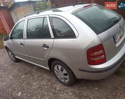 Серый Шкода Фабия, объемом двигателя 1.4 л и пробегом 220 тыс. км за 4200 $, фото 3 на Automoto.ua