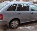 Серый Шкода Фабия, объемом двигателя 1.4 л и пробегом 260 тыс. км за 3250 $, фото 2 на Automoto.ua