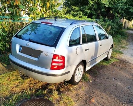 Серый Шкода Фабия, объемом двигателя 1.4 л и пробегом 258 тыс. км за 2800 $, фото 2 на Automoto.ua