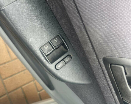 Сірий Шкода Фабія, об'ємом двигуна 1.4 л та пробігом 255 тис. км за 3200 $, фото 26 на Automoto.ua