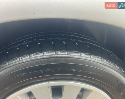 Сірий Шкода Фабія, об'ємом двигуна 1.4 л та пробігом 255 тис. км за 3200 $, фото 16 на Automoto.ua