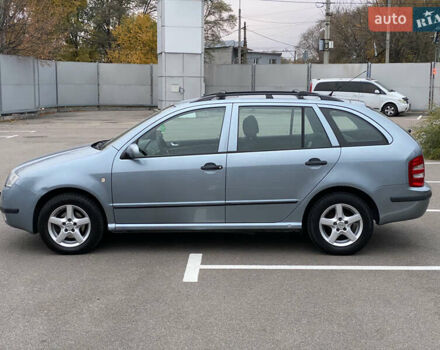 Серый Шкода Фабия, объемом двигателя 1.39 л и пробегом 276 тыс. км за 3999 $, фото 2 на Automoto.ua