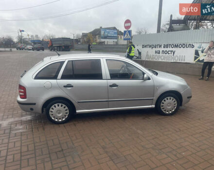 Сірий Шкода Фабія, об'ємом двигуна 1.4 л та пробігом 255 тис. км за 3200 $, фото 5 на Automoto.ua