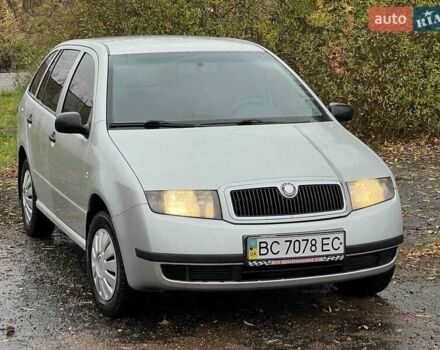 Шкода Фабия 2003 в Львове на Automoto.ua Серый Шкода Фабия, объемом двигателя 1.39 л и пробегом 167 тыс. км за 3150 $, фото 4 на Automoto.ua