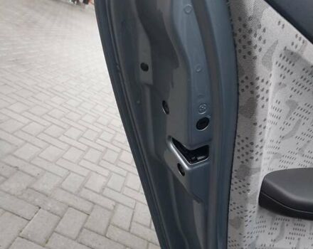 Сірий Шкода Фабія, об'ємом двигуна 1.39 л та пробігом 277 тис. км за 4400 $, фото 18 на Automoto.ua