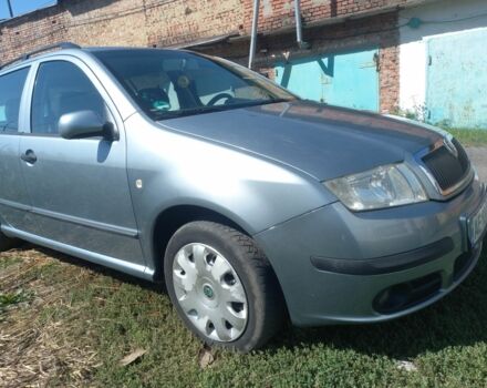 Сірий Шкода Фабія, об'ємом двигуна 2 л та пробігом 217 тис. км за 4500 $, фото 3 на Automoto.ua