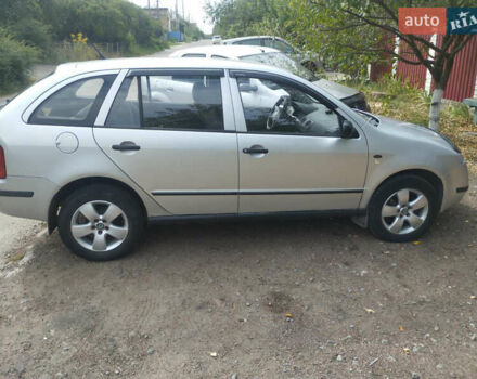 Серый Шкода Фабия, объемом двигателя 1.2 л и пробегом 276 тыс. км за 2700 $, фото 1 на Automoto.ua