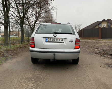 Серый Шкода Фабия, объемом двигателя 1.4 л и пробегом 253 тыс. км за 2800 $, фото 5 на Automoto.ua