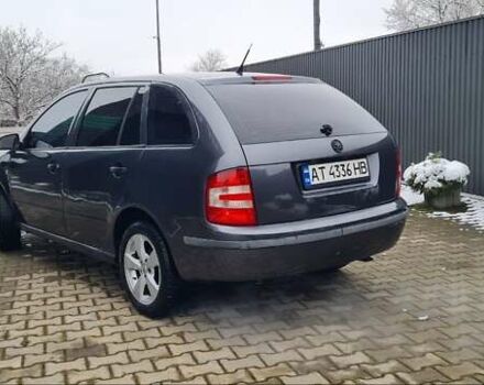 Серый Шкода Фабия, объемом двигателя 1.9 л и пробегом 350 тыс. км за 3150 $, фото 6 на Automoto.ua