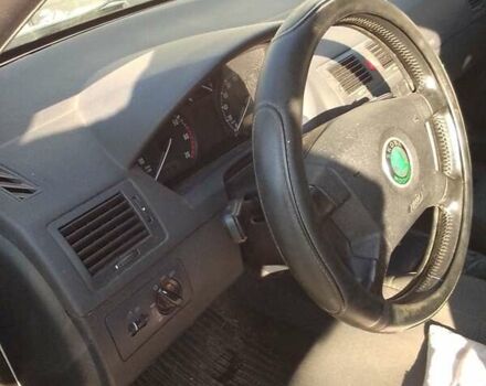 Сірий Шкода Фабія, об'ємом двигуна 1.39 л та пробігом 243 тис. км за 3000 $, фото 3 на Automoto.ua