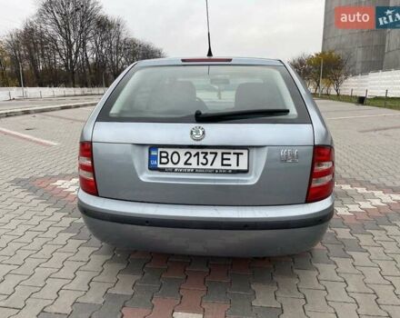 Серый Шкода Фабия, объемом двигателя 1.4 л и пробегом 243 тыс. км за 3000 $, фото 6 на Automoto.ua