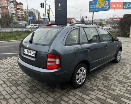 Серый Шкода Фабия, объемом двигателя 1.4 л и пробегом 322 тыс. км за 3700 $, фото 9 на Automoto.ua