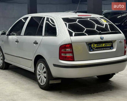 Серый Шкода Фабия, объемом двигателя 1.39 л и пробегом 178 тыс. км за 5100 $, фото 3 на Automoto.ua