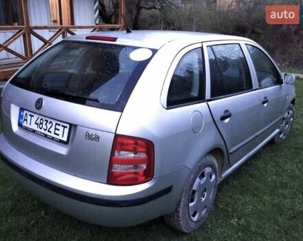 Серый Шкода Фабия, объемом двигателя 1.39 л и пробегом 240 тыс. км за 3500 $, фото 2 на Automoto.ua
