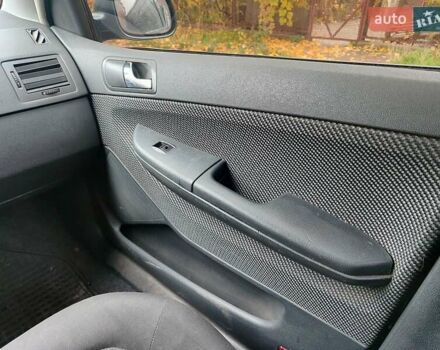 Сірий Шкода Фабія, об'ємом двигуна 1.39 л та пробігом 204 тис. км за 3500 $, фото 11 на Automoto.ua