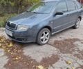 Серый Шкода Фабия, объемом двигателя 1.9 л и пробегом 227 тыс. км за 5200 $, фото 1 на Automoto.ua