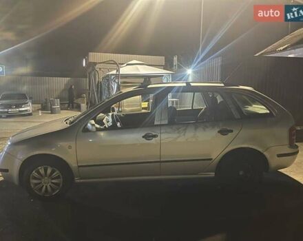 Сірий Шкода Фабія, об'ємом двигуна 1.4 л та пробігом 259 тис. км за 3650 $, фото 1 на Automoto.ua