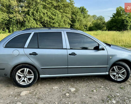 Сірий Шкода Фабія, об'ємом двигуна 1.39 л та пробігом 247 тис. км за 4800 $, фото 3 на Automoto.ua