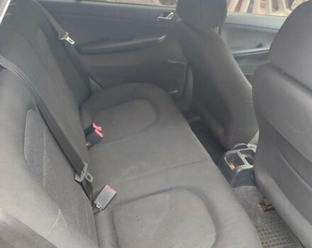 Сірий Шкода Фабія, об'ємом двигуна 1.39 л та пробігом 204 тис. км за 3500 $, фото 13 на Automoto.ua