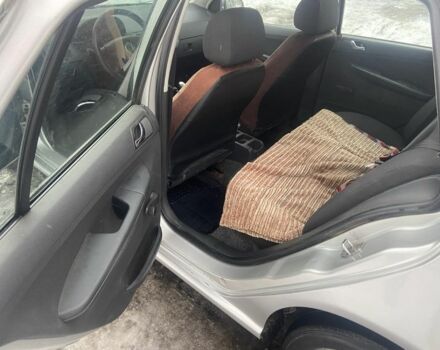 Серый Шкода Фабия, объемом двигателя 1.4 л и пробегом 320 тыс. км за 4000 $, фото 6 на Automoto.ua