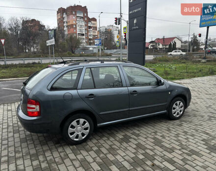 Серый Шкода Фабия, объемом двигателя 1.4 л и пробегом 322 тыс. км за 3700 $, фото 10 на Automoto.ua