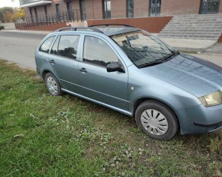 Серый Шкода Фабия, объемом двигателя 1.4 л и пробегом 170 тыс. км за 3300 $, фото 1 на Automoto.ua